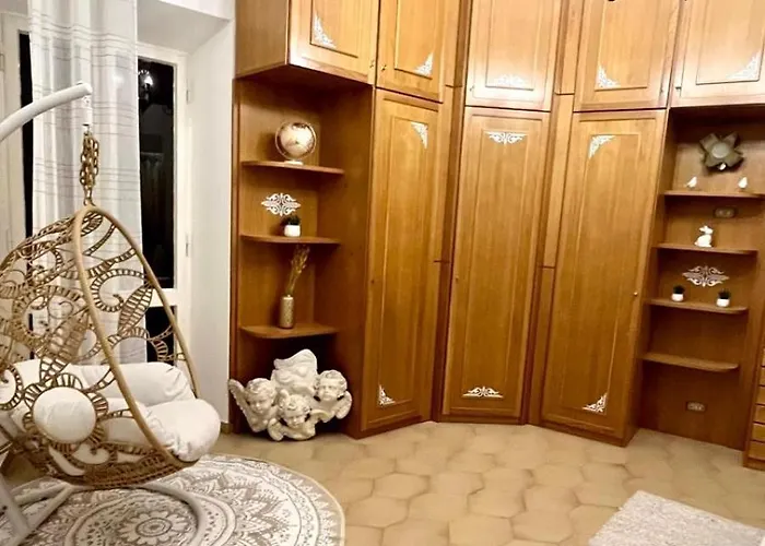 Pantheon Luxury Noble Apartment *