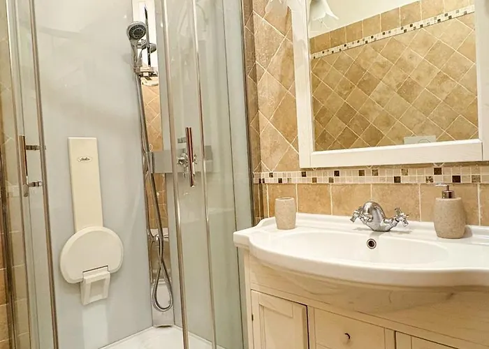 Pantheon Luxury Noble Apartment *