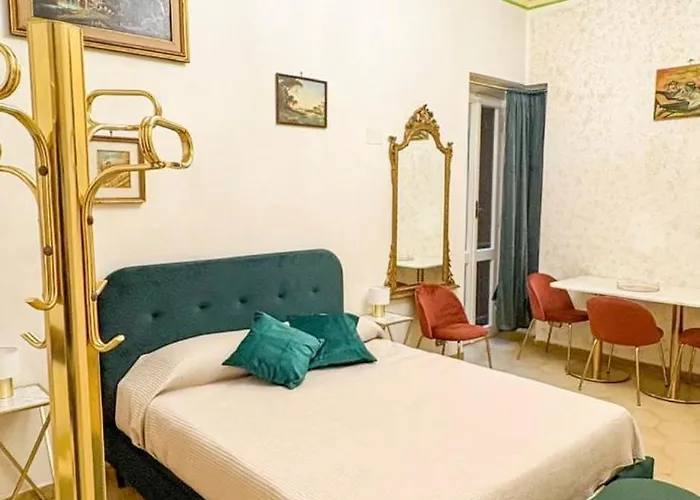 Pantheon Luxury Noble Apartment